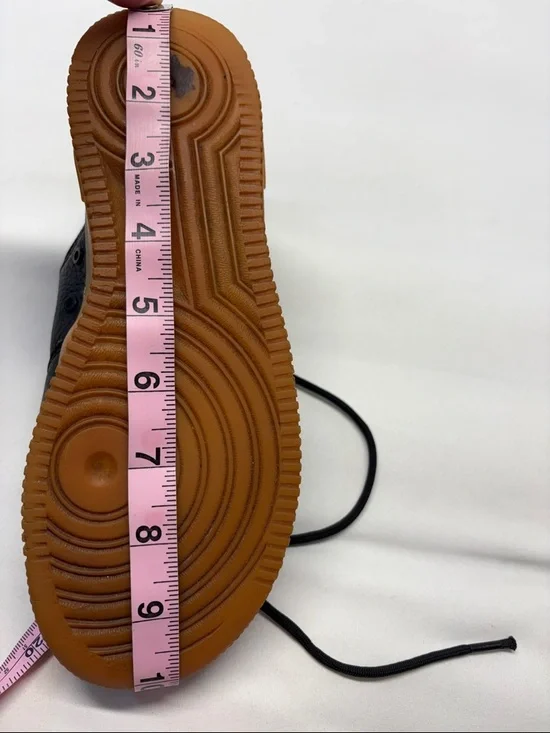 Nike SF Air Force 1 Mid "Black Gum" Special Field - Size 7W - Picture 13 of 16